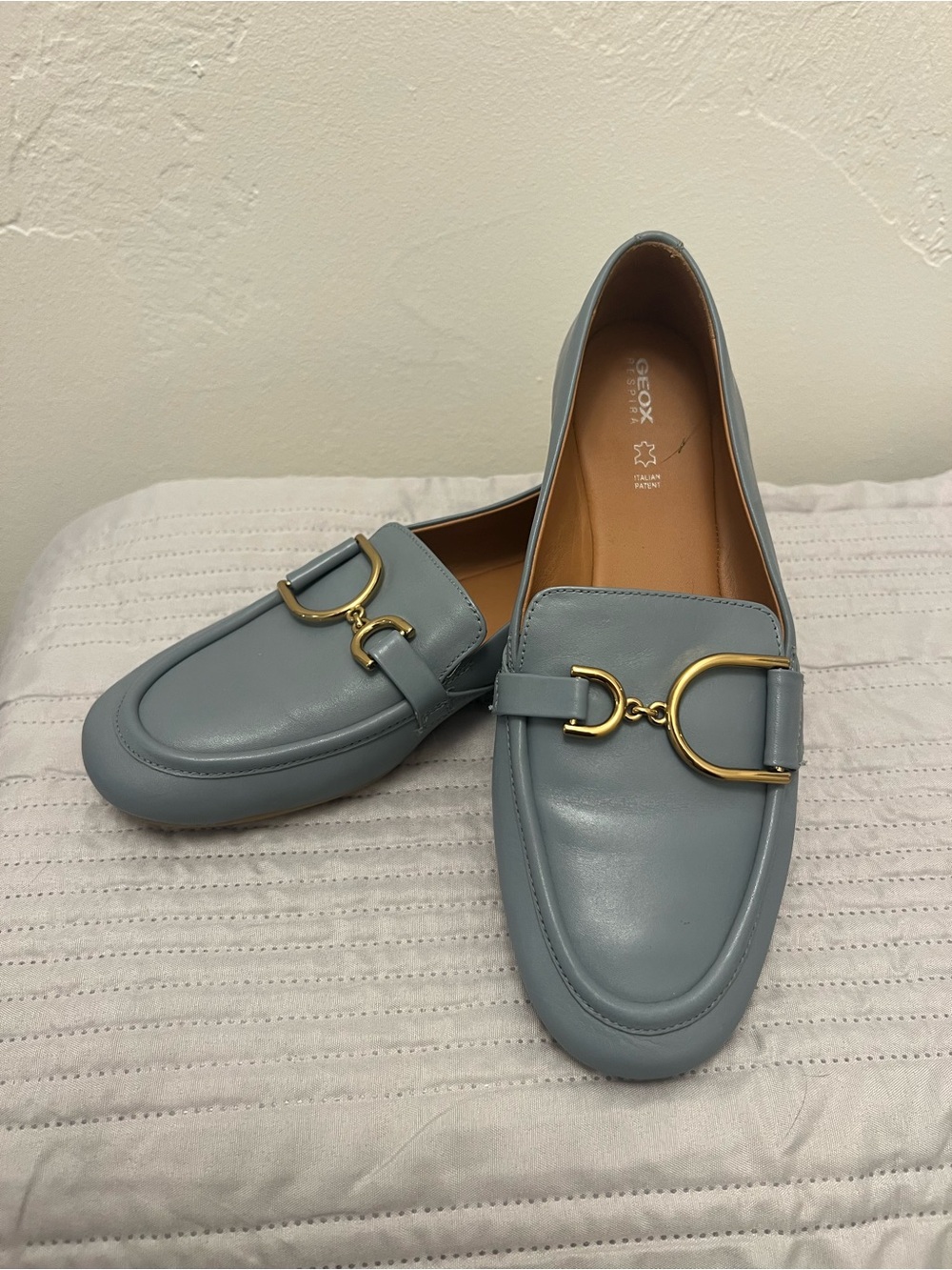 Geox Women's Light Blue Leather Loafers with Gold Horsebit
